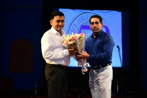 Chairman welcoming Chief Minister of Goa, Shri. Pramod Sawant