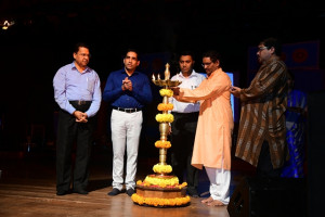 Member Secretary, Shri. Gurudas Pilarnekar lighting the lamp