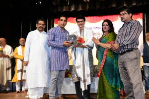 Felicitation of Shri. Dhananjay Puranik